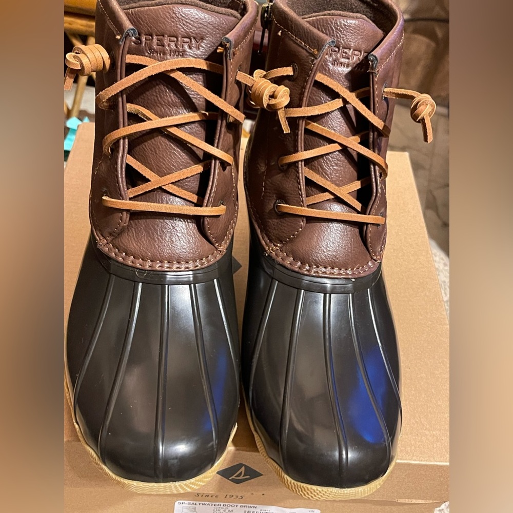 Sperry saltwater big kids boots size 5 BROWN - Picture 7 of 8